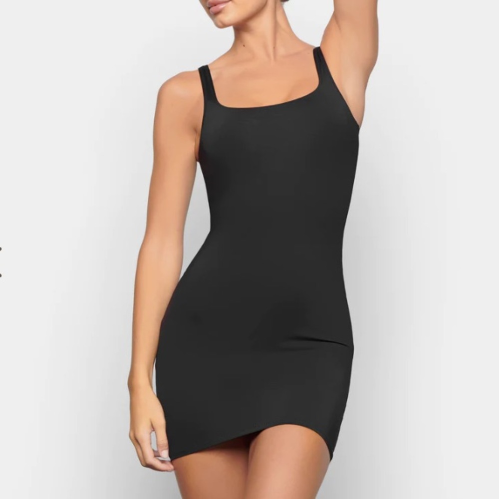 NWT SKIMS Signature Swim Tank Dress Swimsuit Coverup in Onyx Black Size Small